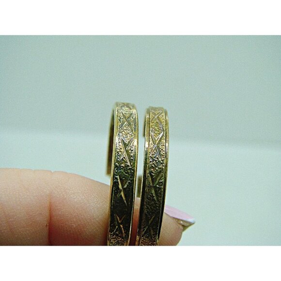 Lot of 3 Hoop and Semi Hoop Gold Tone Pierced Earrings 1" Minimalist - Picture 12 of 12